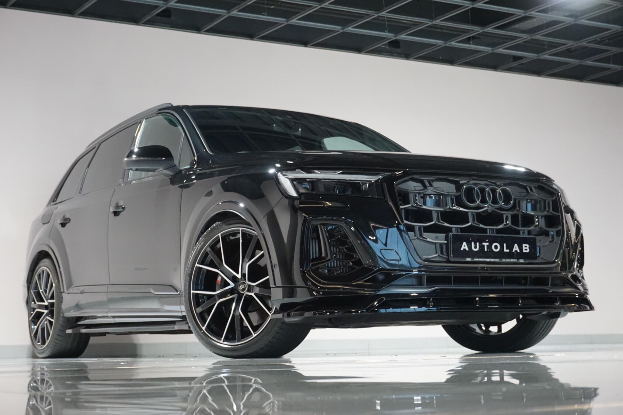 Audi SQ7 4.0 TFSI V8 Black Edition SUV 5dr Petrol Tiptronic quattro Euro 6 (s/s) (507 ps)